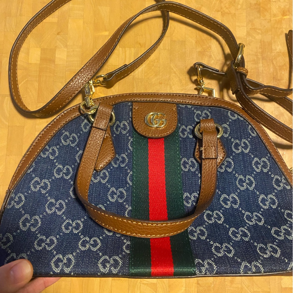 Gg Navy and Tan Crossbody Bag